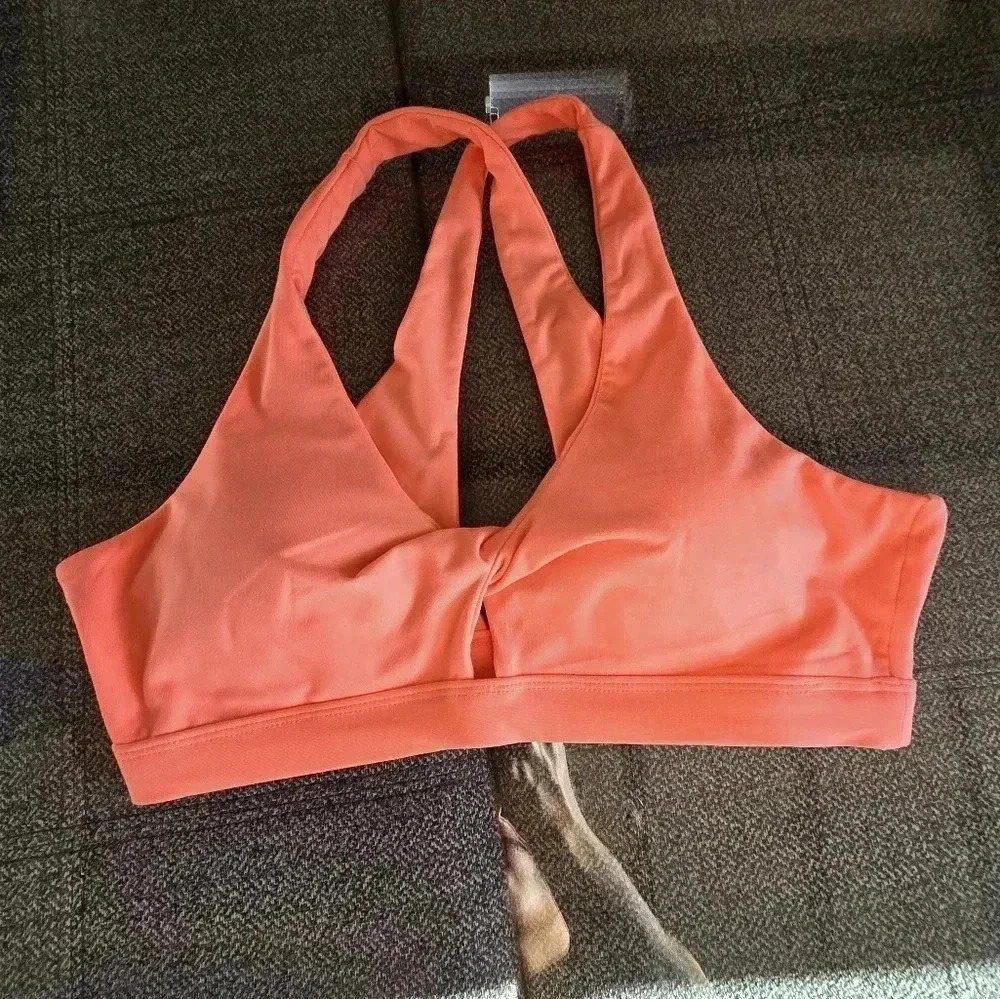 Fabletics Sports Bar